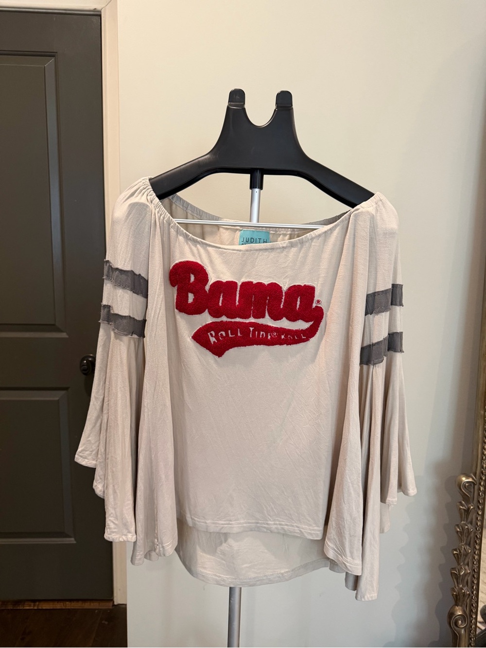 Judith March Alabama Roll Tide Cream Off-Shoulder Top with Red 'Bama' Applique